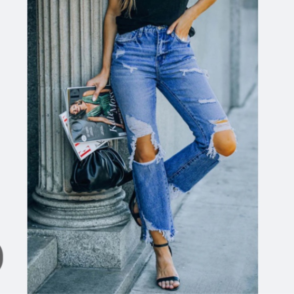 $138 FP FREE PEOPLE We The Free DESTROYED Raw Hem Edge HIGH WAIST Blue Jeans 27